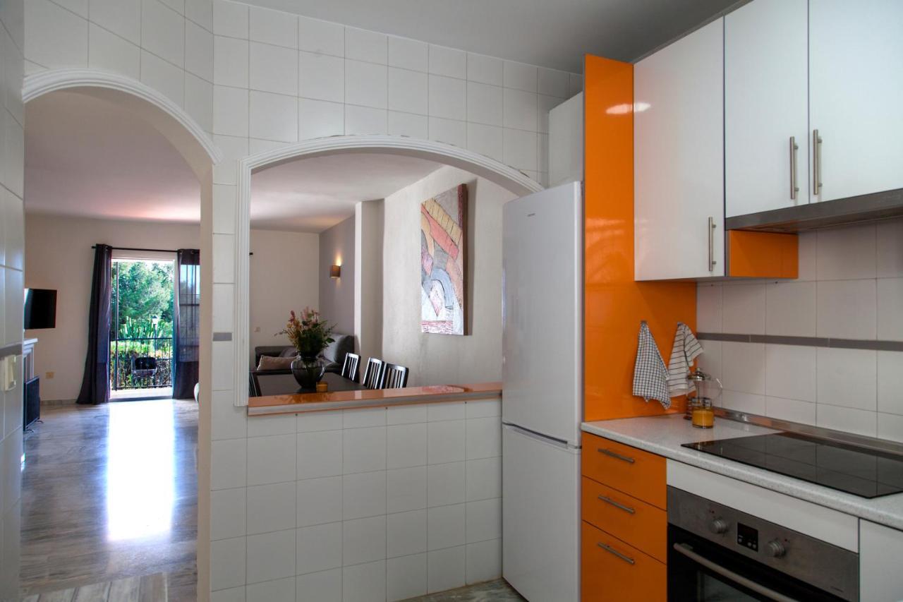 Agradable Adosado Con Piscina La Hidalga Βίλα Benalmádena Εξωτερικό φωτογραφία